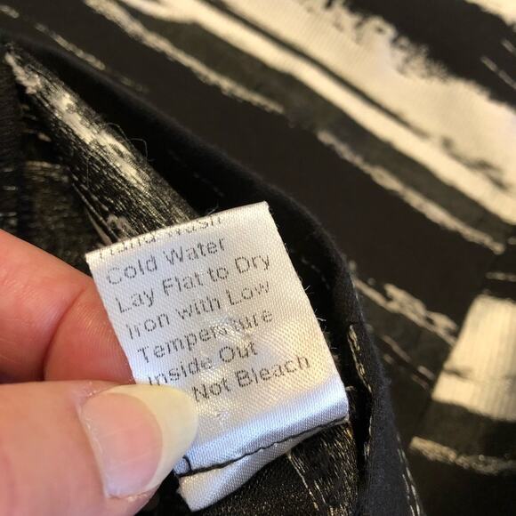 Misook black silver metallic abstract stripe full zip jacket size Large - Picture 10 of 14